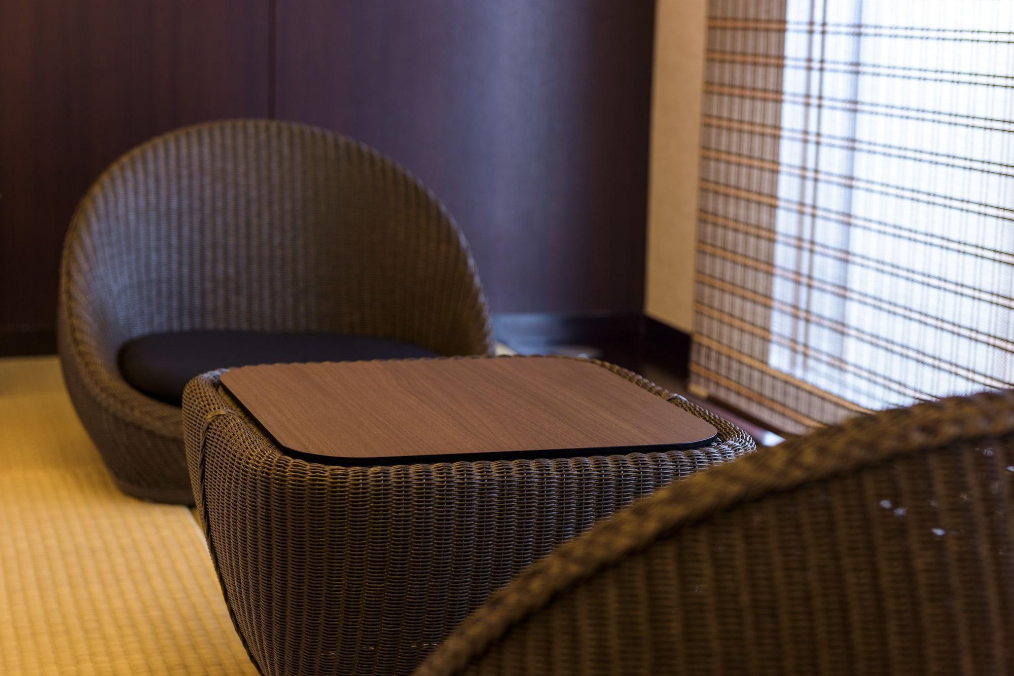יומיטאן Royal Hotel Okinawa Zanpamisaki מראה חיצוני תמונה